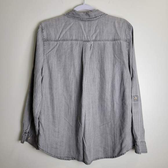 CHICO'S Minimalist Tencel Chambray Button-Up Shirt 2 / US 12/14 - Picture 2 of 6
